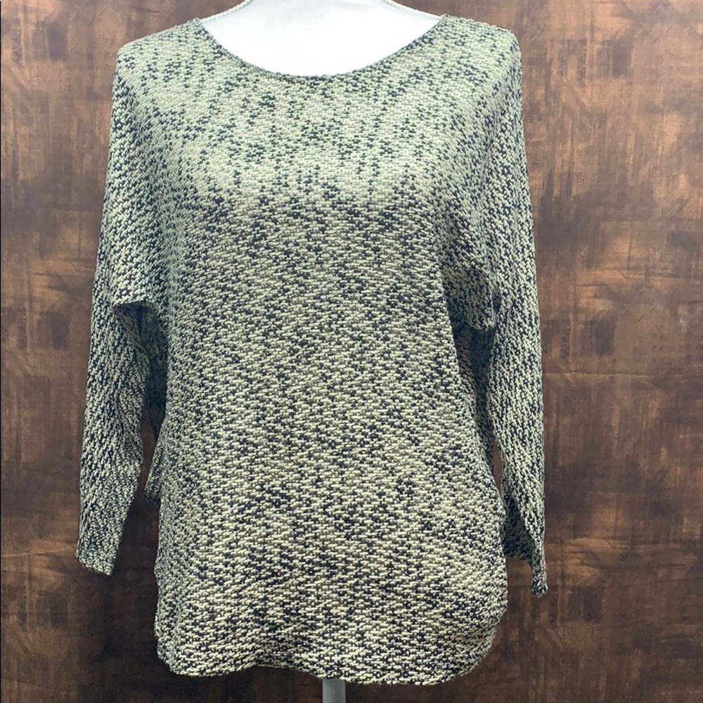 Day trip sweater